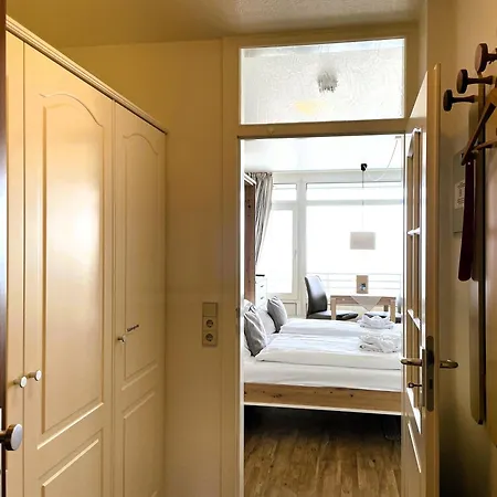 Klaar Kiming 5b, Sandwall Lejlighed *